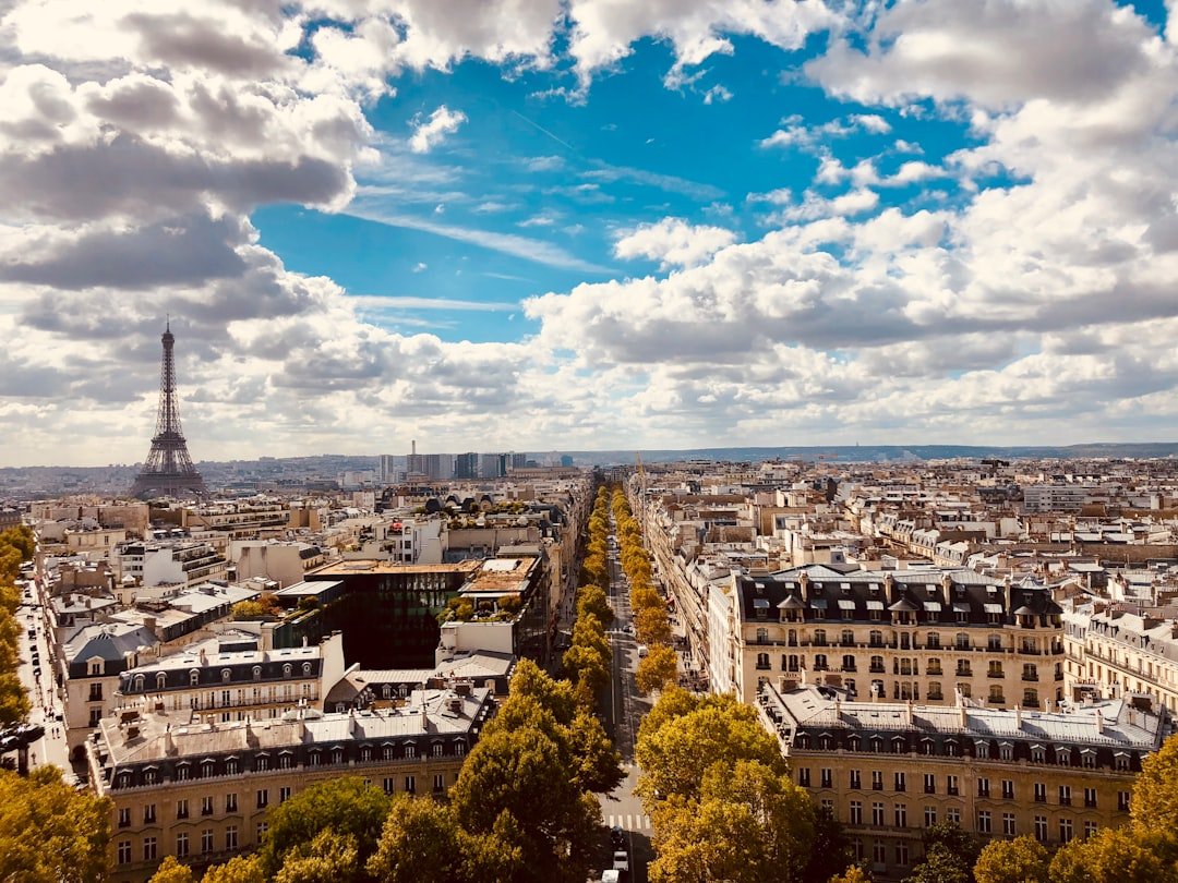 Paris - Where to stay in Paris and cheap flights